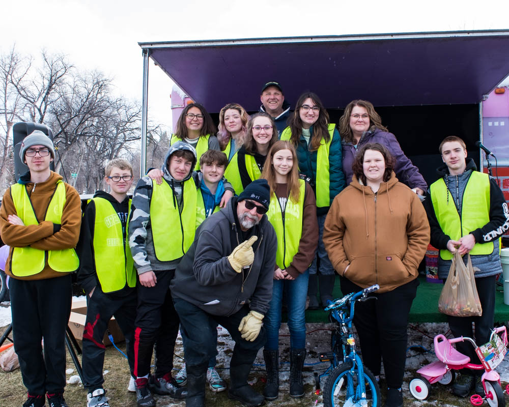 Set Free volunteers in front of the Stitches trailer