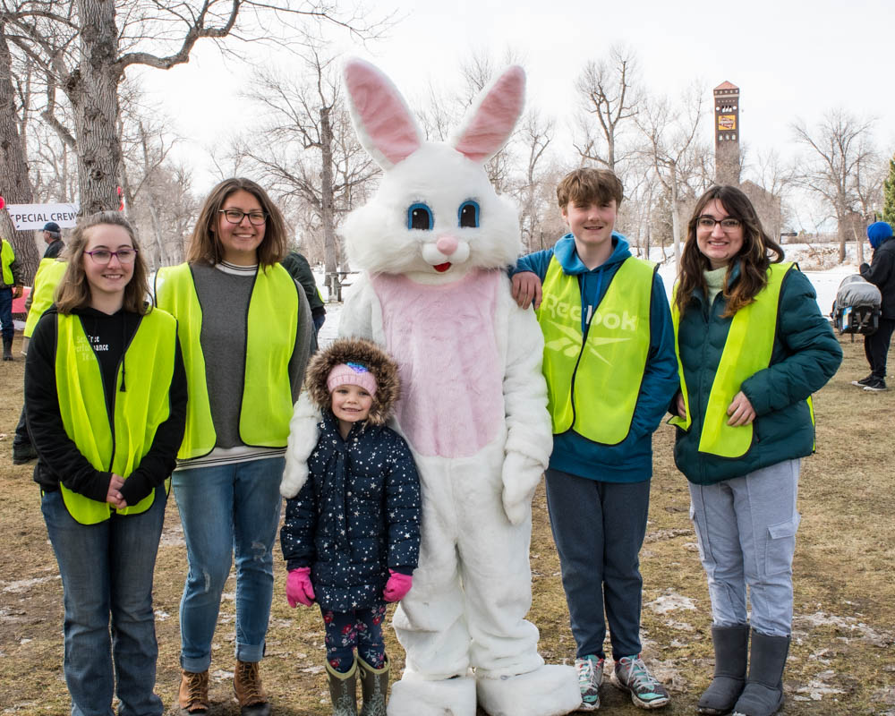 Group of Set Free kids with the Easter Bunny